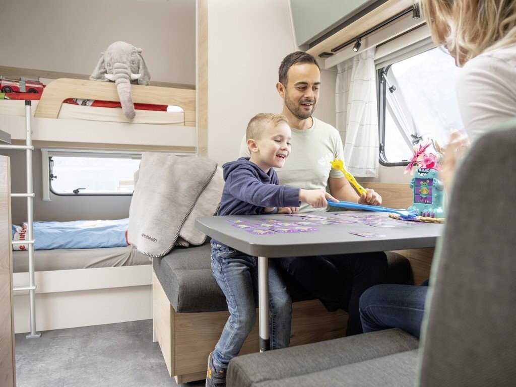 DET Camper 530FSK Yukon Gardasee Herbst 241118 0258 020125 RET Screen