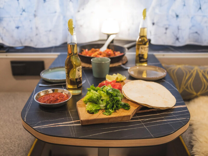 eriba touring interieur 02