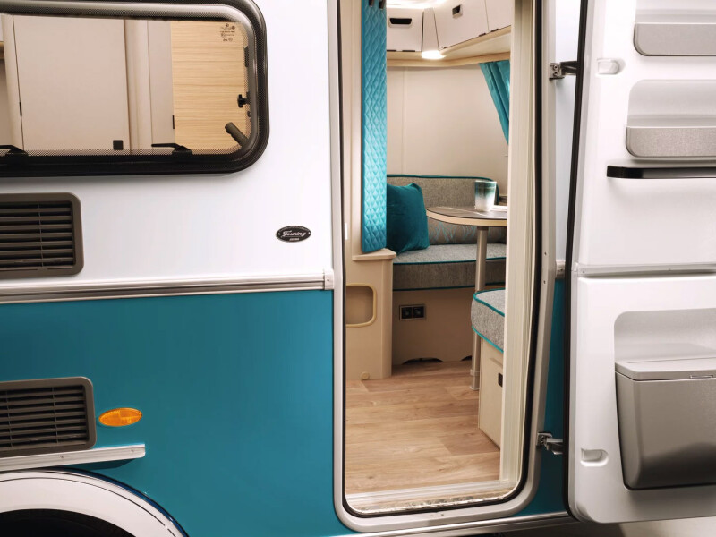 touring 540 edition harbour blue lack interior copy