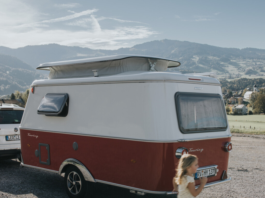 2409 Eriba Touring 430 Tango Red Fotografie Lisa And Sven 7685 Screen