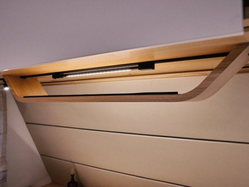 LMC Style 70 Jahre Sondermodell Detail Beleuchtung am Bett
