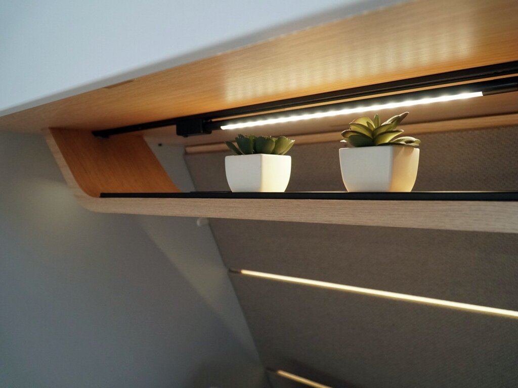 Style 44D NL Regal1 Screen