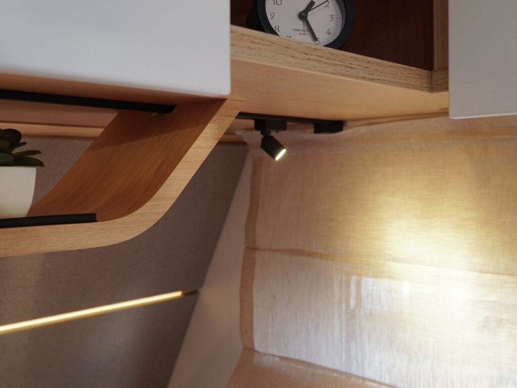 Style 44D NL Regal3 Screen