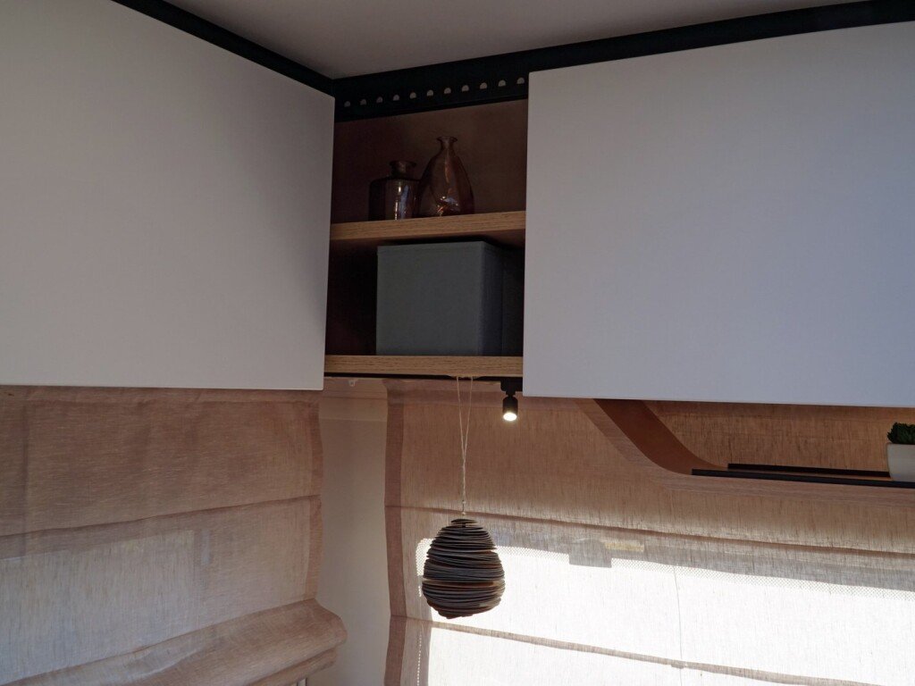 Style 44D NL Regal4 Screen v2