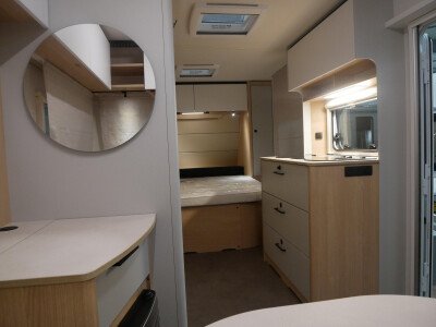 LMC Style 70-years 453 D image
