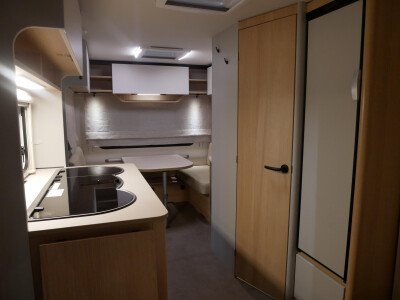 LMC Style 70-years 453 D image