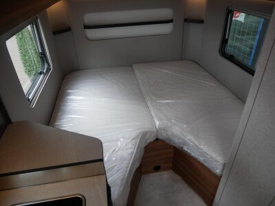 Eriba Novaline 442 V image