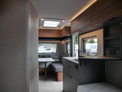 Eriba Novaline 442 V image