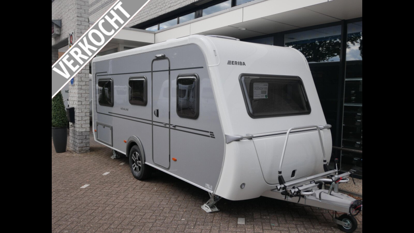 Eriba Novaline 442 V