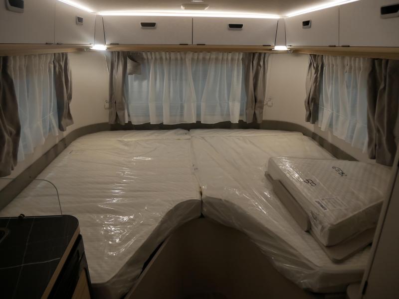Eriba Touring 542 image