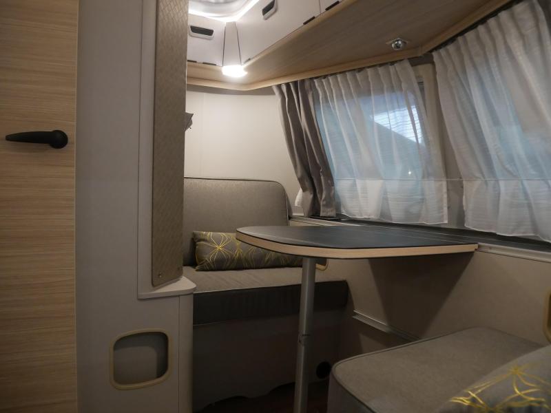 Eriba Touring 542 image