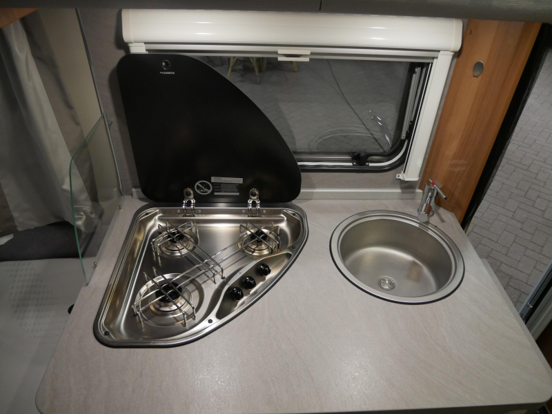 Weinsberg Caraone Edition Hot 390 QD image