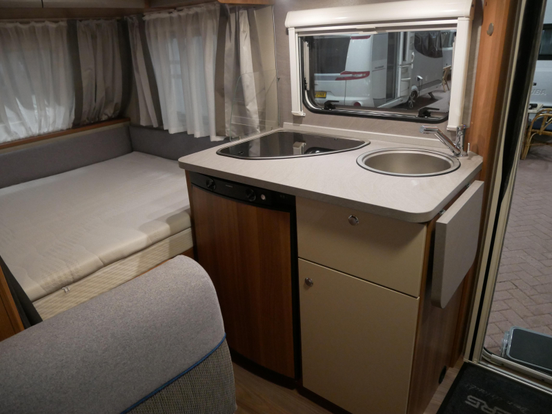 Weinsberg Caraone Edition Hot 390 QD image