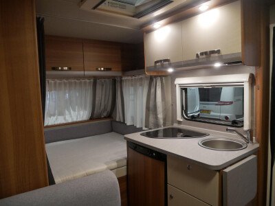 Weinsberg Caraone Edition Hot 390 QD image
