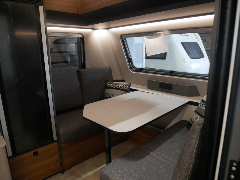 Eriba Novaline 442 V image