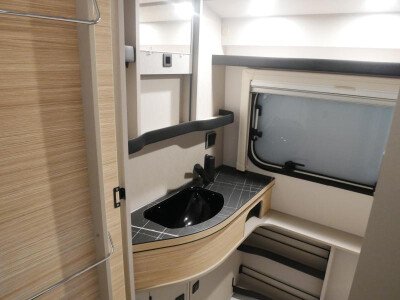 Eriba Touring 430 image