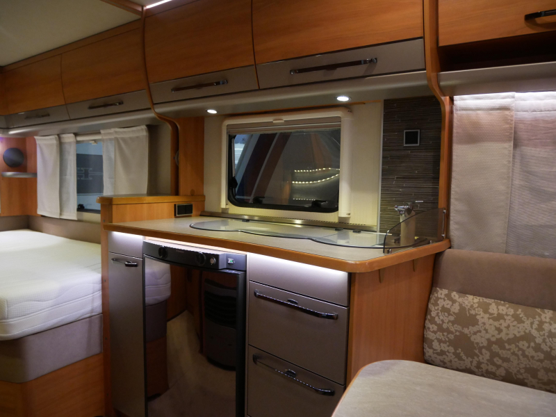 Eriba Nova Gl 465 image