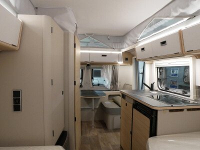 Eriba Touring 542 image
