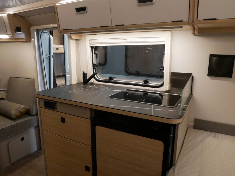 Eriba Touring 542 image