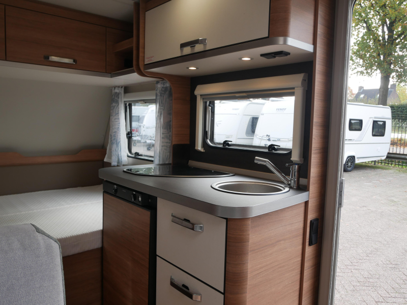 Weinsberg Caraone 390 QD image