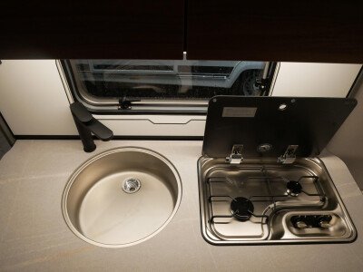 Eriba Feeling 425 image