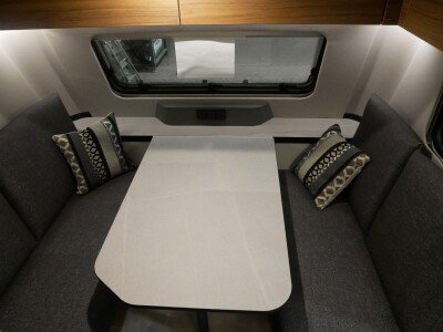 Eriba Feeling 425 image