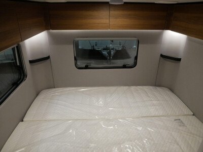 Eriba Feeling 425 image