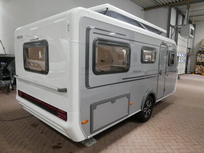 Eriba Feeling 425 image