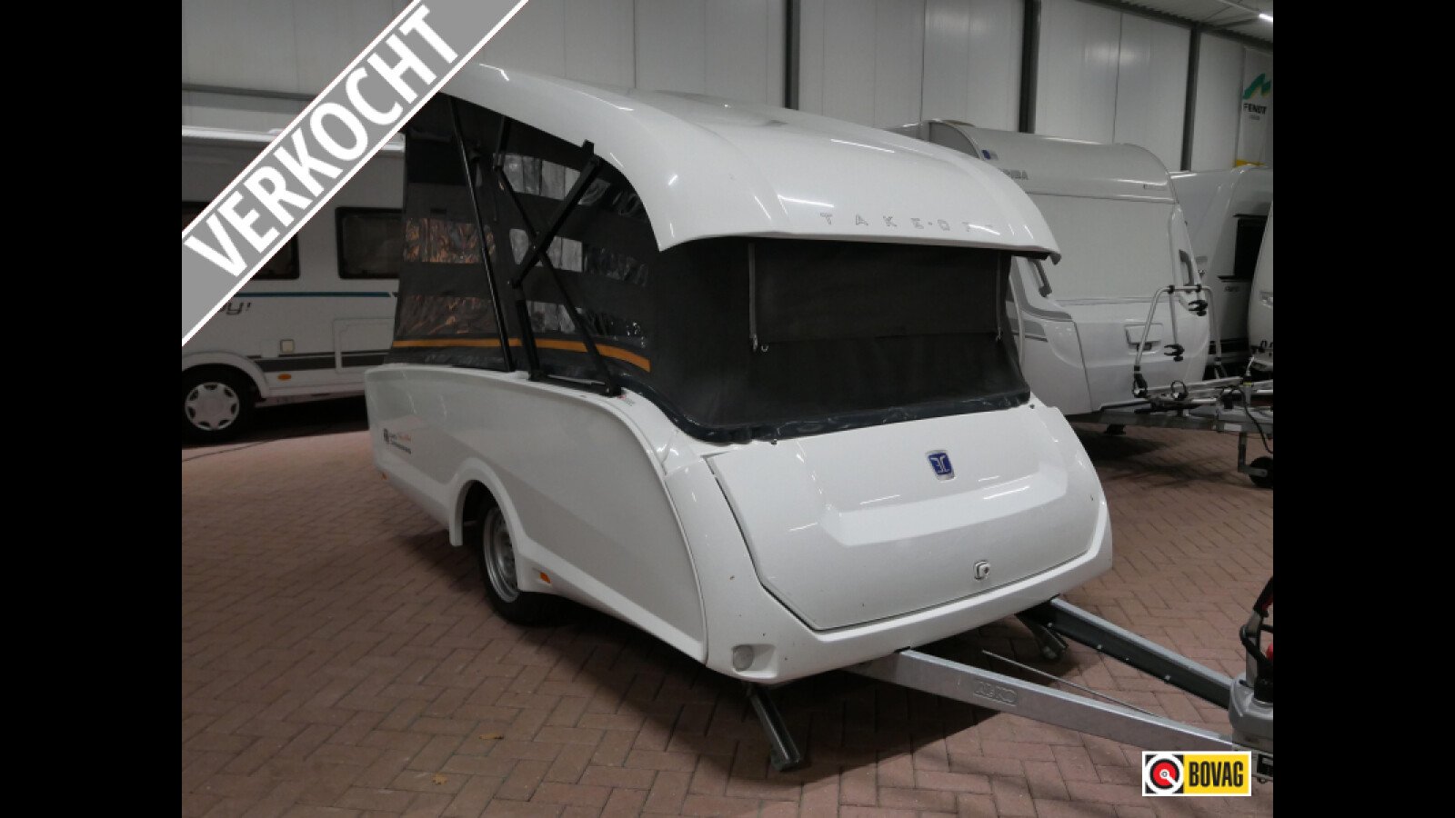 Easy Caravanning Takeoff