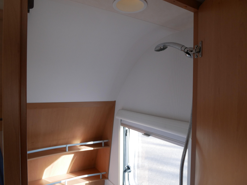 Knaus Sudwind 450 FU image