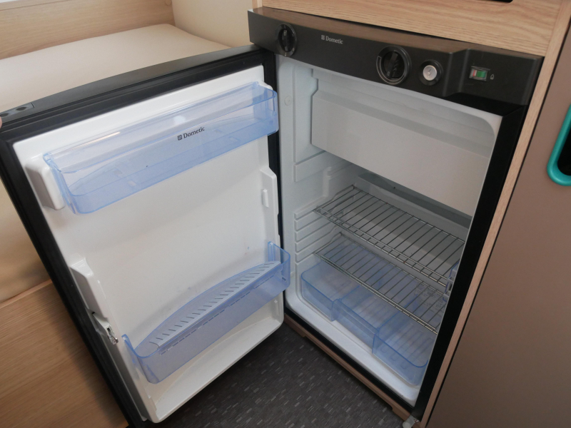 Adria Aviva 390 PS image