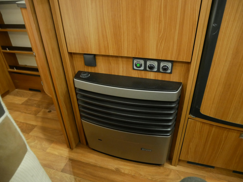 Dethleffs Nomad 560 FMK image