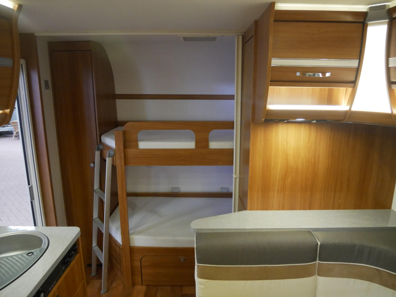 Dethleffs Nomad 560 FMK image