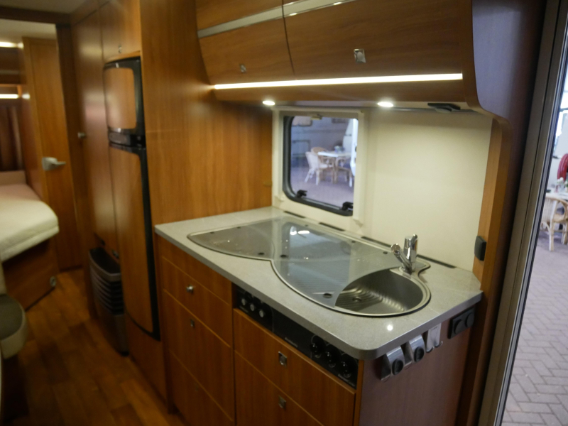 Dethleffs Nomad 560 FMK image