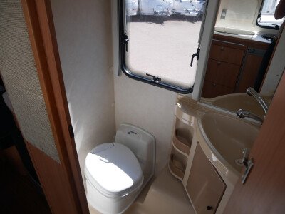 Adria Adora 472 LU image