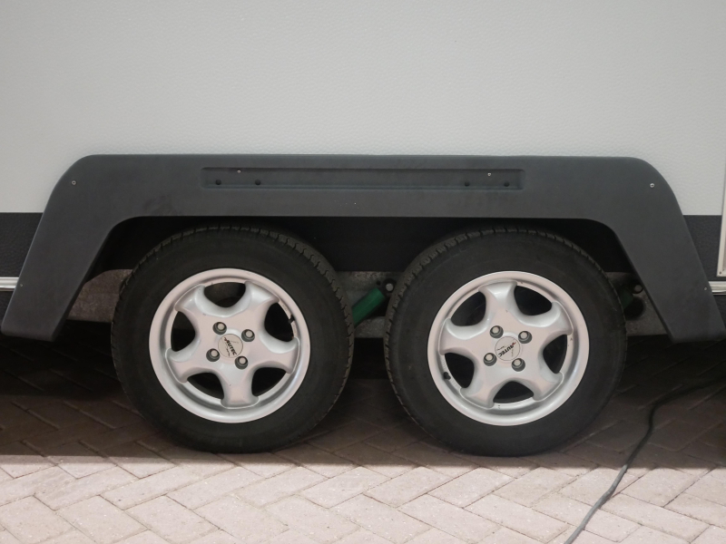 Knaus Deseo Transport image
