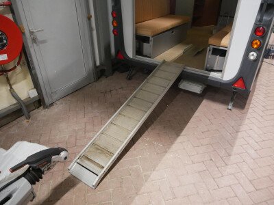 Knaus Deseo Transport image
