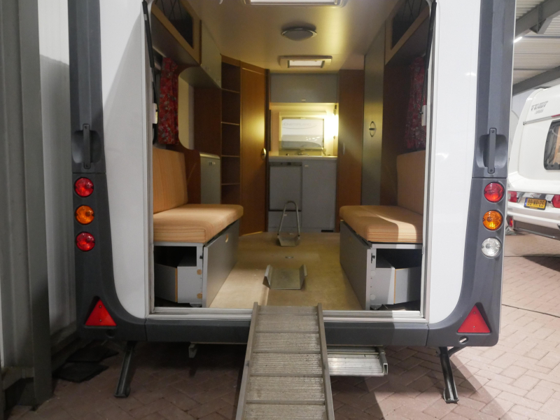 Knaus Deseo Transport image