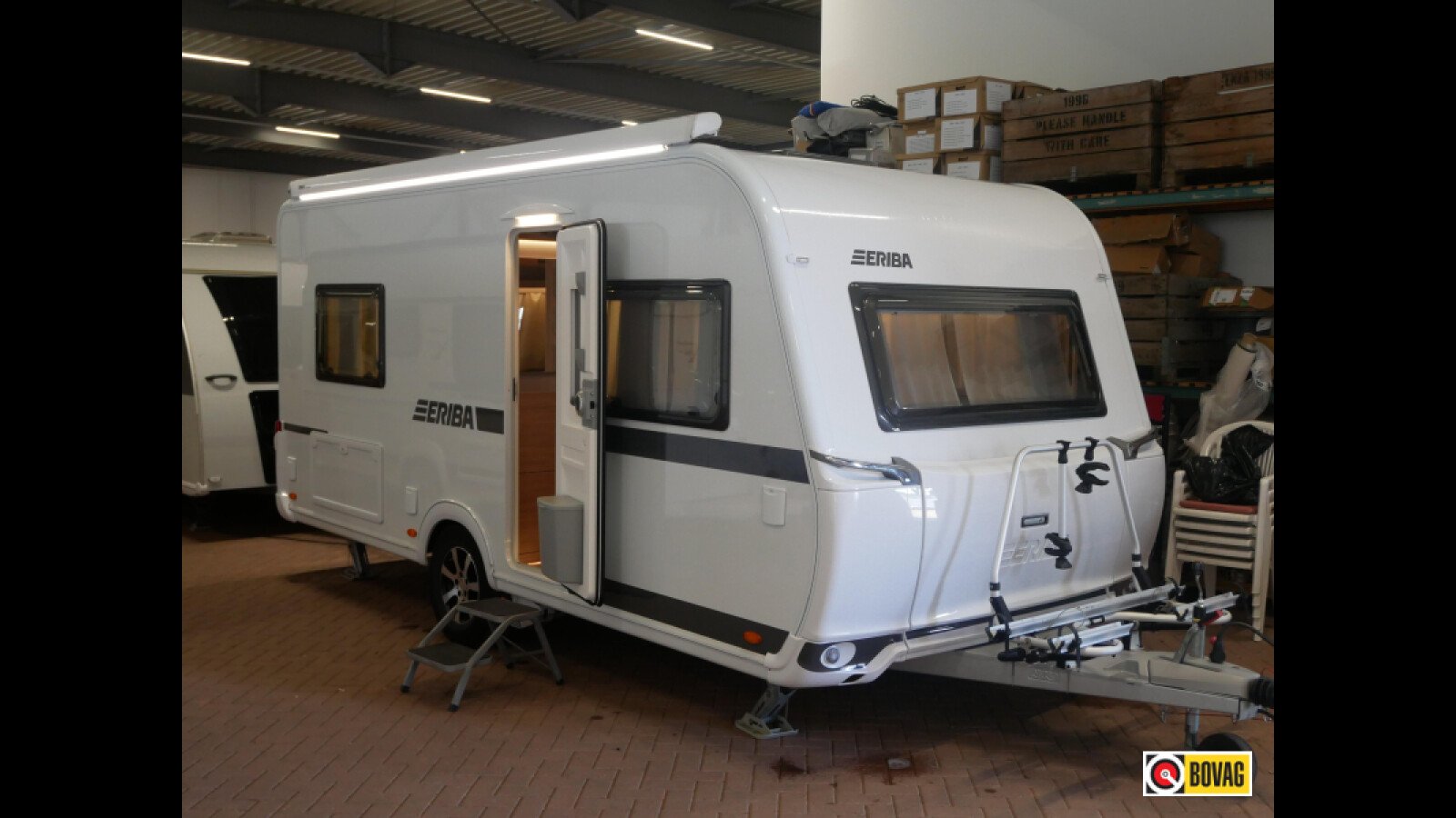 Eriba Nova 445