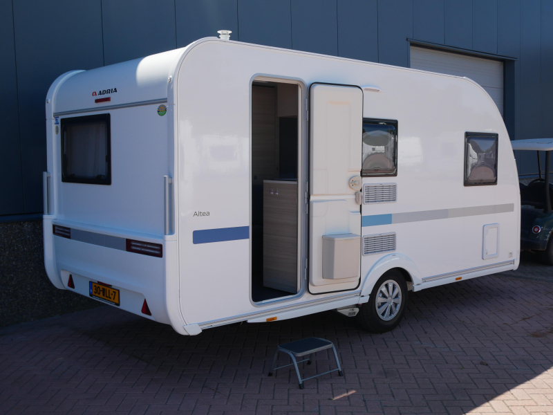 Adria Altea 432 PX image