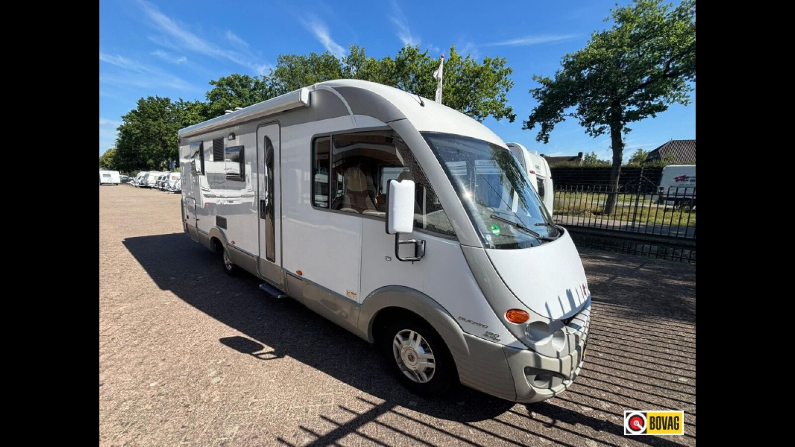 B&uuml;rstner Aviano 725 I