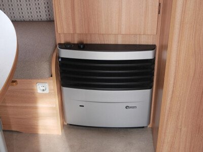 Caravelair Antares Luxe 450 image