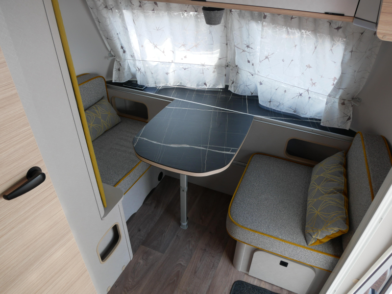 Eriba Touring 542 image