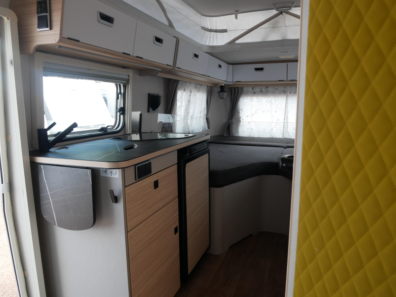 Eriba Touring 542 image