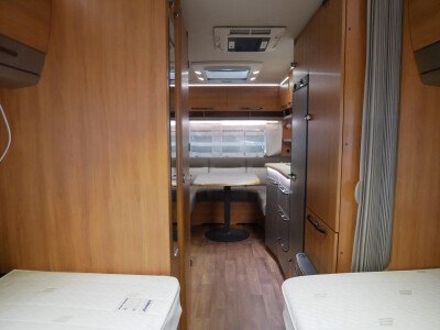 Eriba Nova Gl 530 image