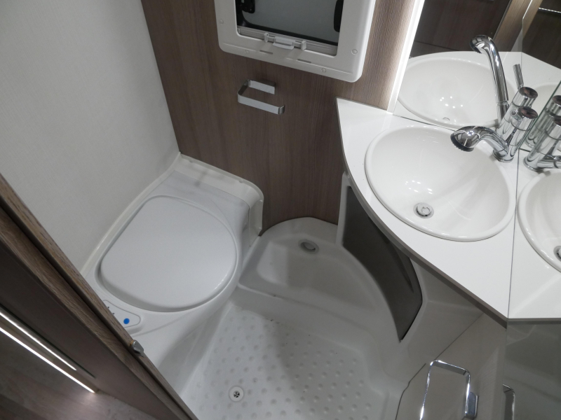 Caravelair Allegra 450 image