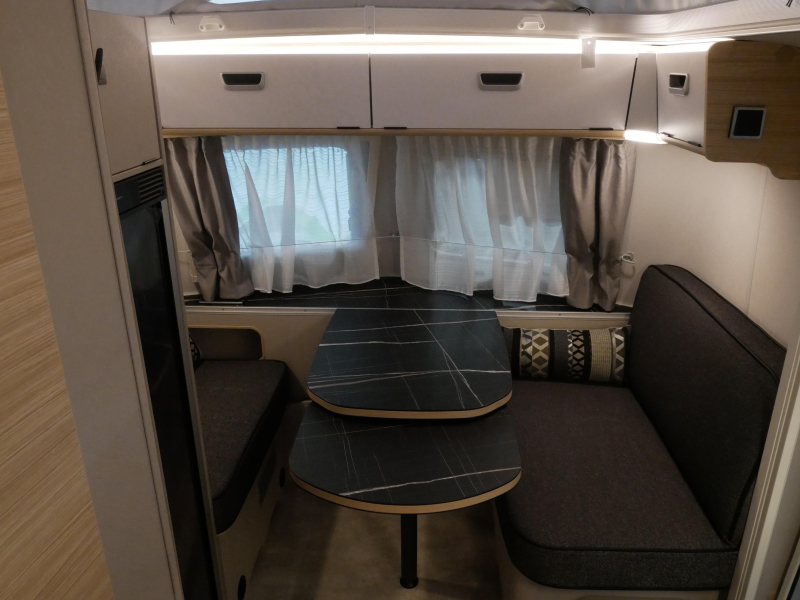 Eriba Touring Silver Editie 642 image