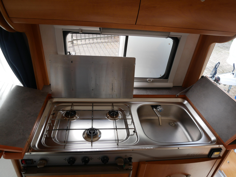 Eriba Future 430 T image