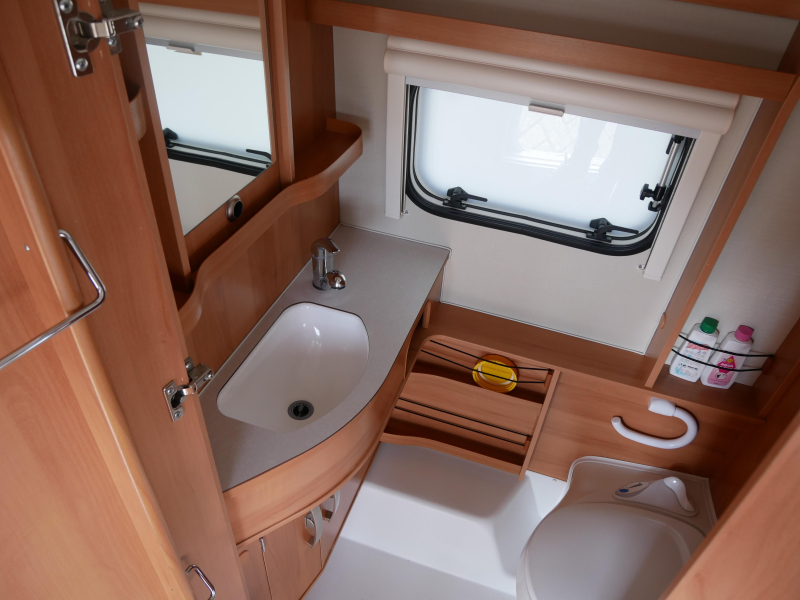 Eriba Touring 320 image