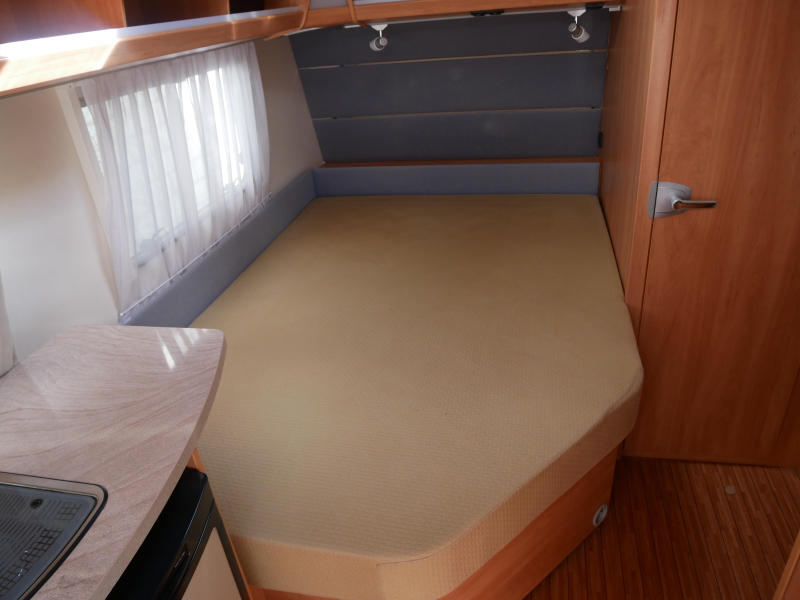 Dethleffs Camper 450 FL image